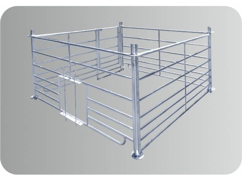 fencing panels with eating area for sheep
